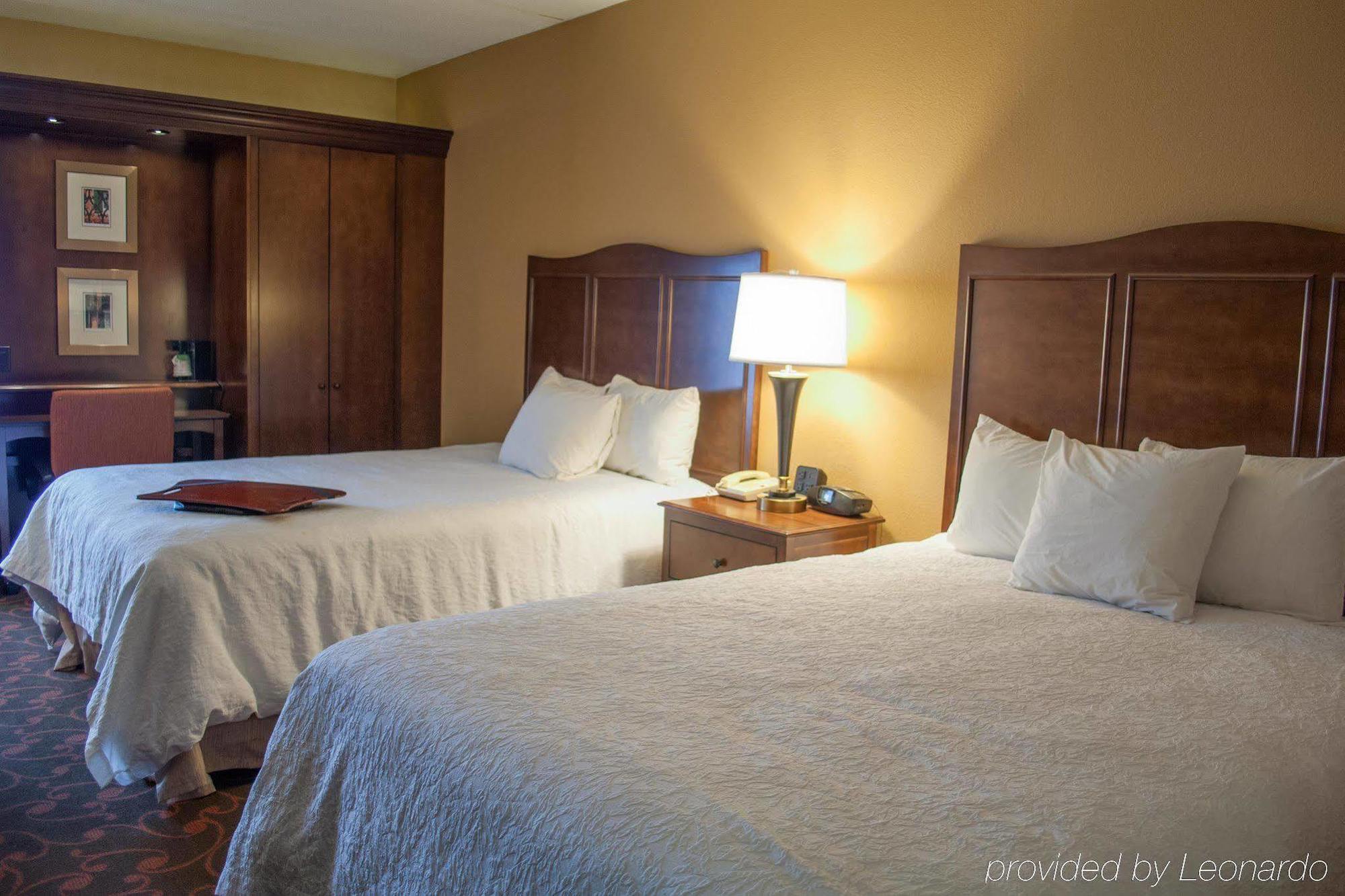 Hotel Larkspur Landing Carlisle Esterno foto